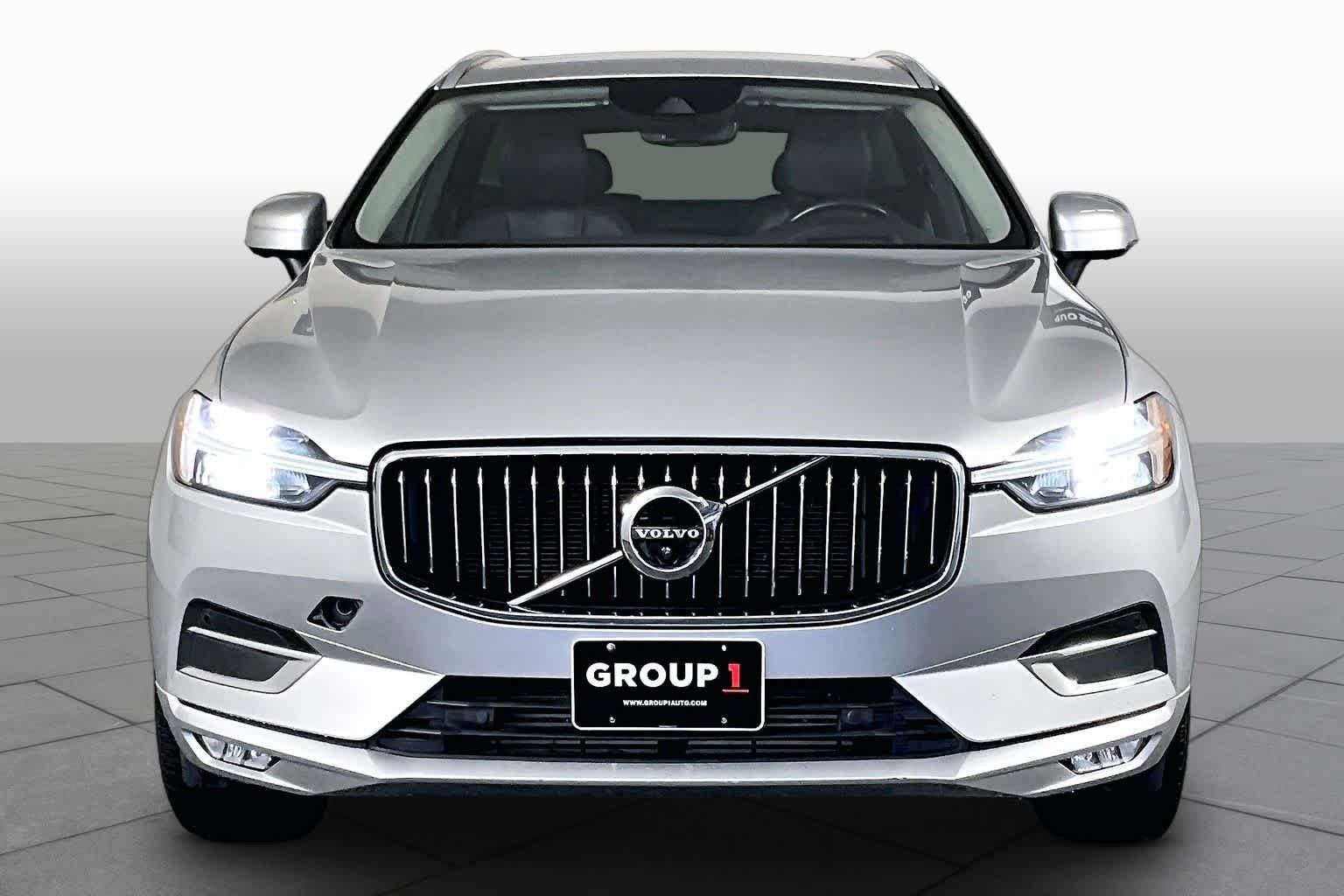 Used 2021 Bright Silver Metallic Volvo Inscription image 4