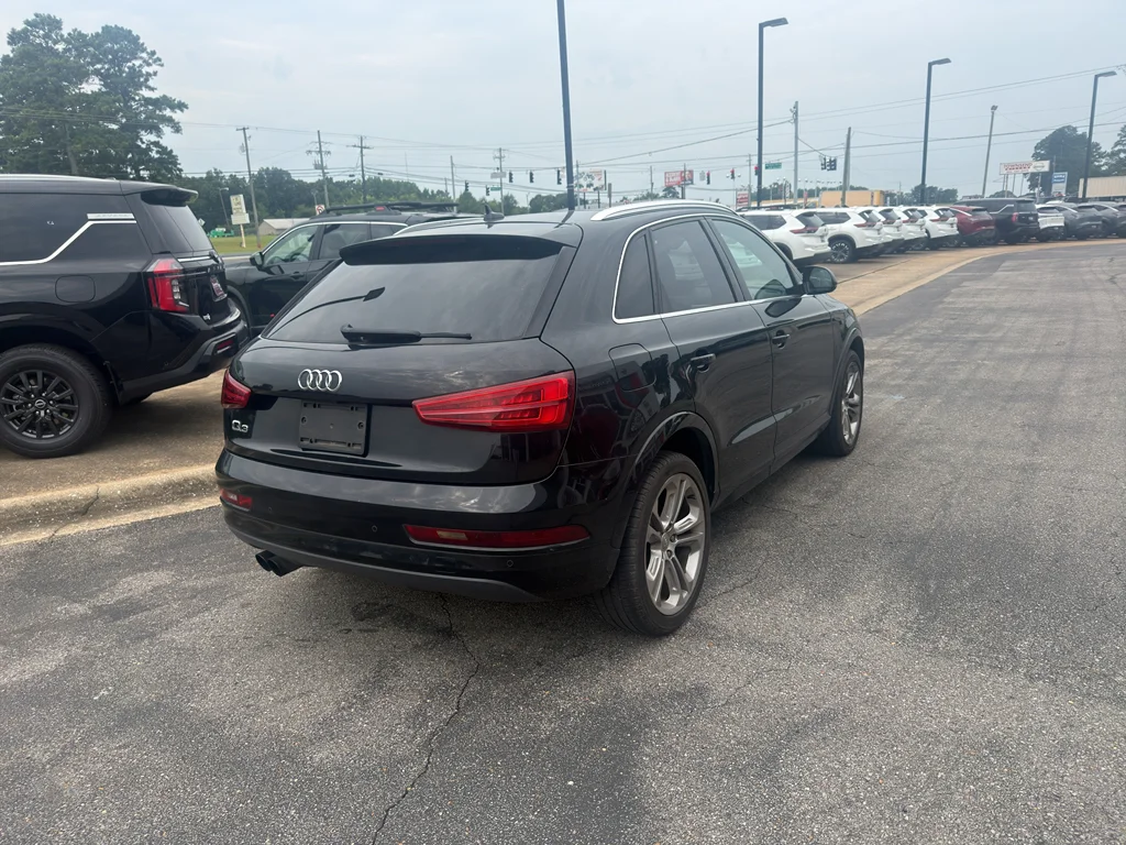 Used 2016 Brilliant Black Audi Premium Plus image 6