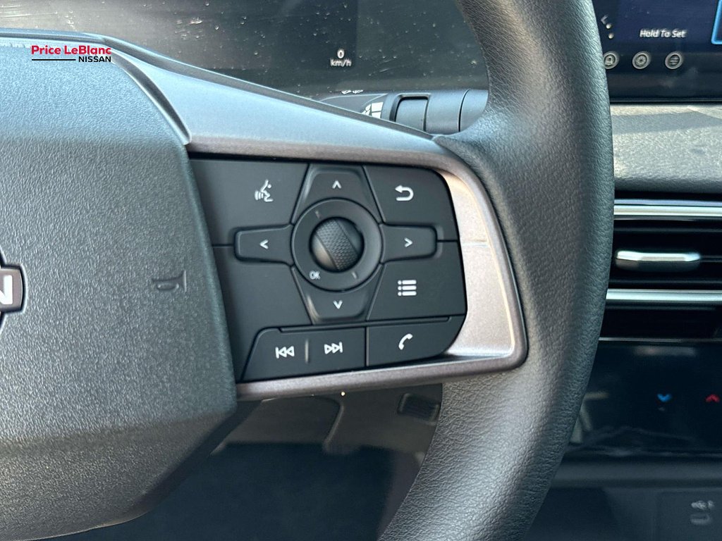 New 2027 Atlantic Gray Metallic Nissan SV image 14