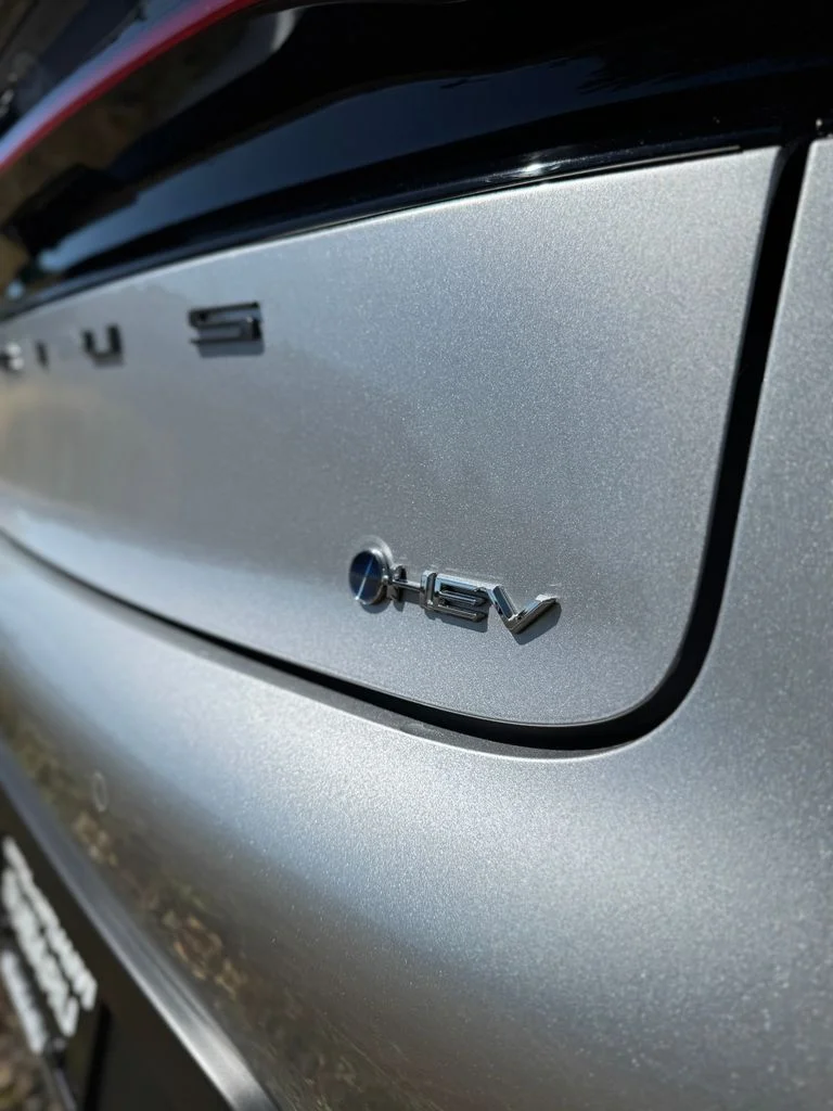 Used 2025 Cutting Edge Toyota LE image 39