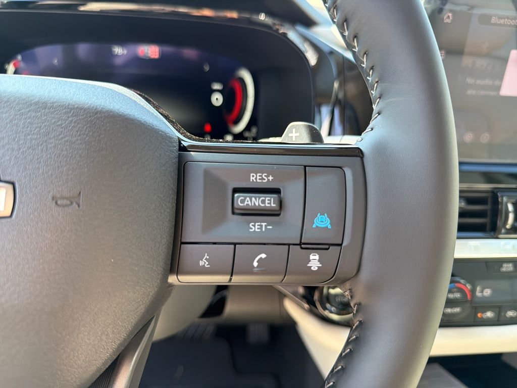 New 2026 Nissan Pathfinder SL 4D Sport Utility