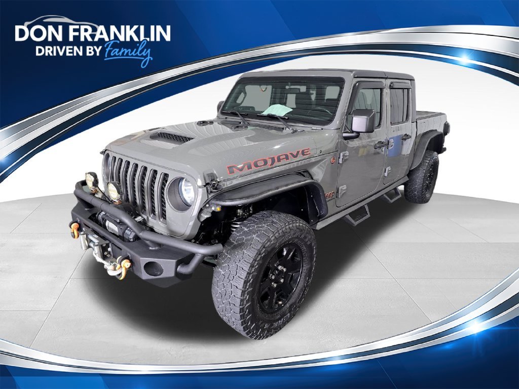 Used 2021 Gray Jeep Mojave image 1