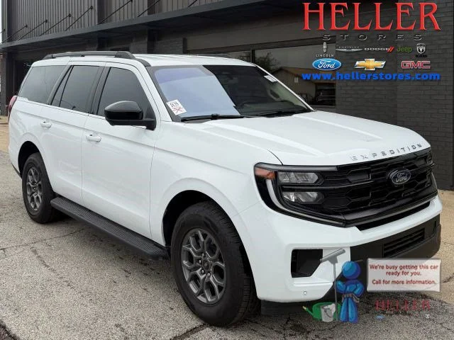 2025 Ford Expedition Active's photo