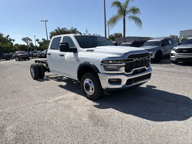 New 2026 Bright White Clear-Coat Exterior Paint RAM Tradesman image 2