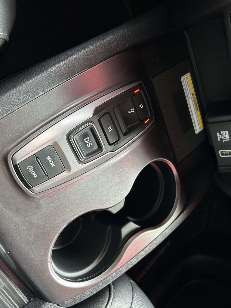 Used 2022 Blue Honda EX-L image 22