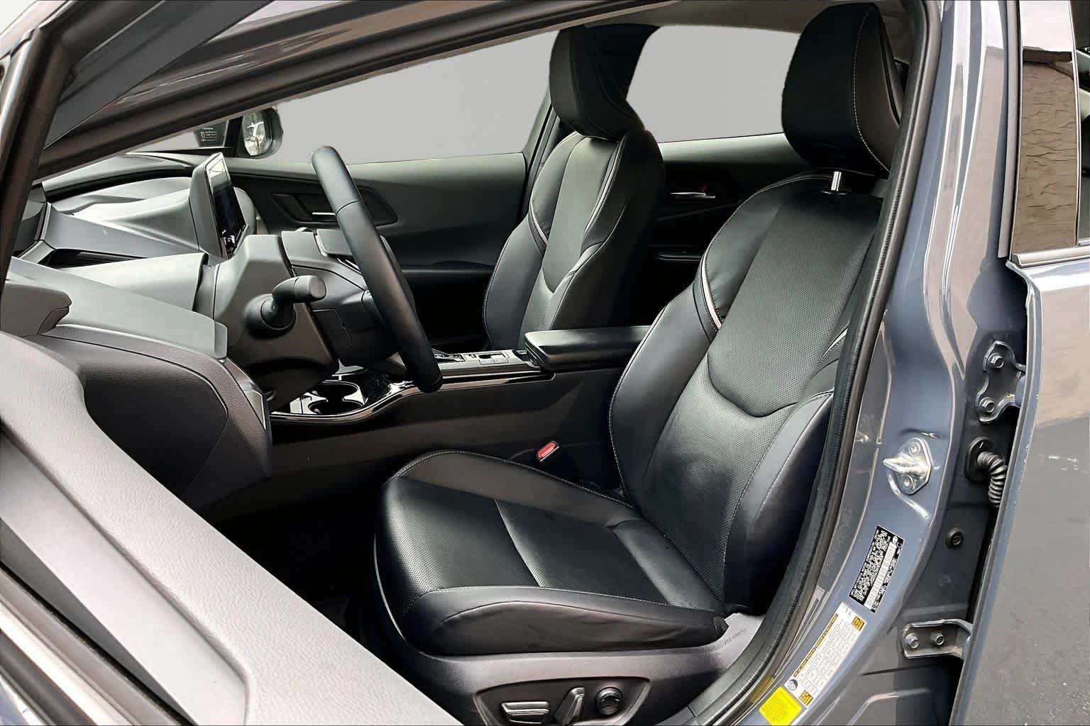 Used 2024 Guardian Gray Toyota XLE image 8