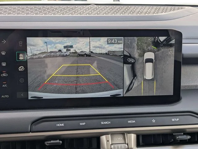 New 2027 Glacial White Pearl Kia SX image 30