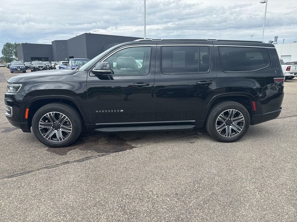 Used 2024 Black Jeep Base image 4