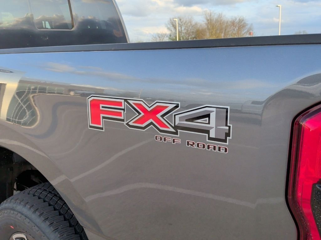 New 2026 Carbonized Gray Metallic Ford F-250® Platinum® image 48
