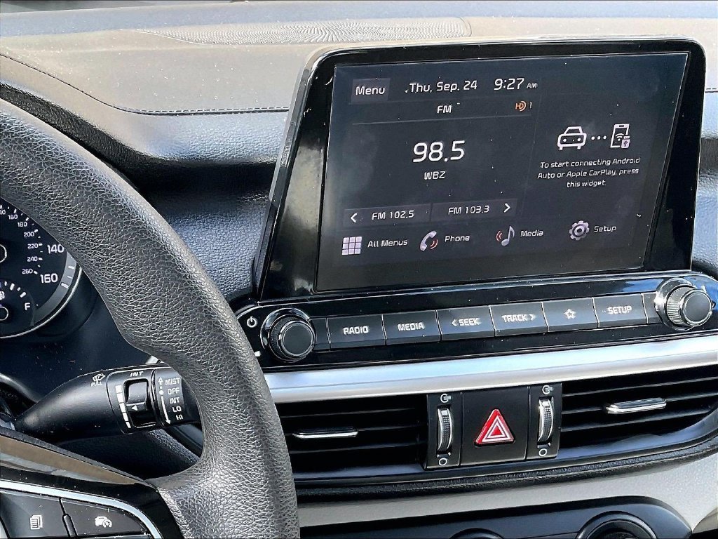 Used 2023 Gray Kia LXS image 18