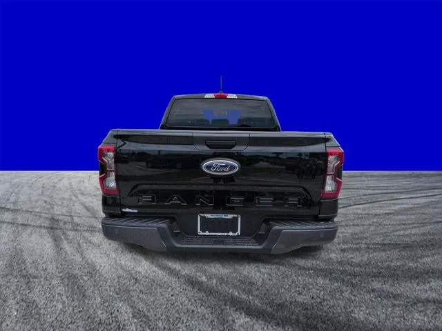 New 2026 Shadow Black Ford XLT image 5