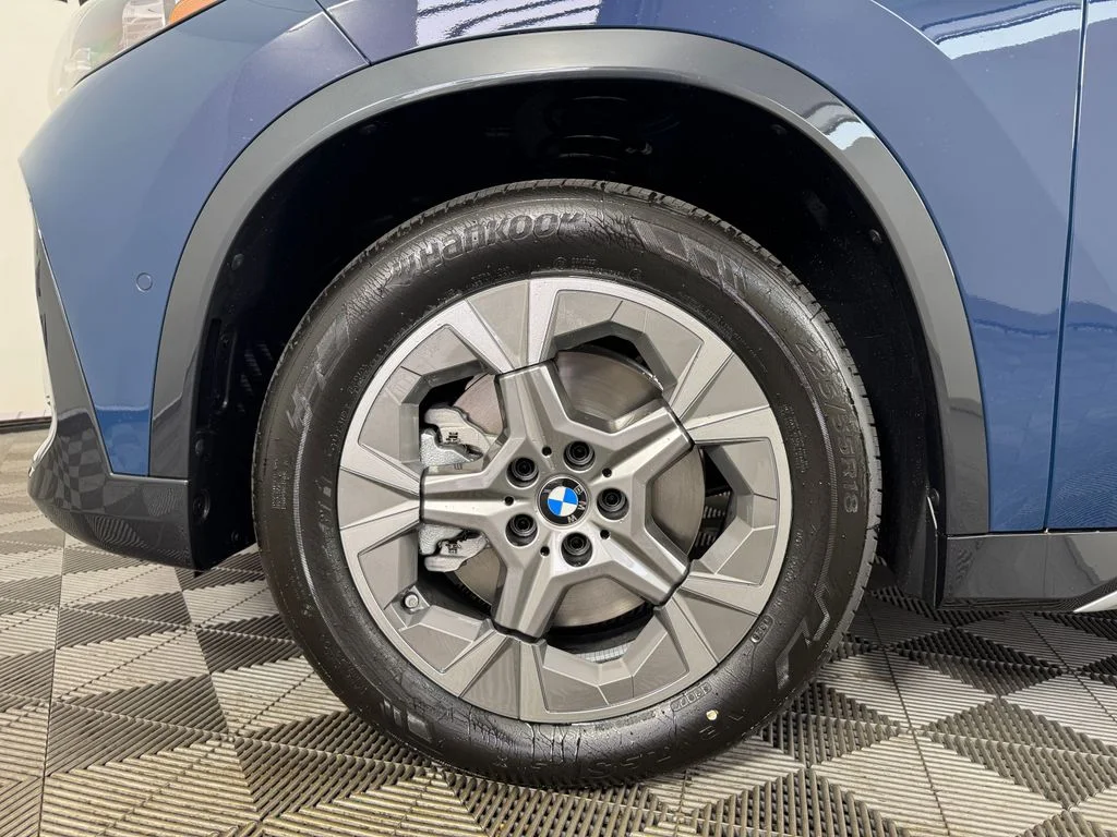New 2026 Night Dusk Blue Metallic BMW xDrive28i image 10