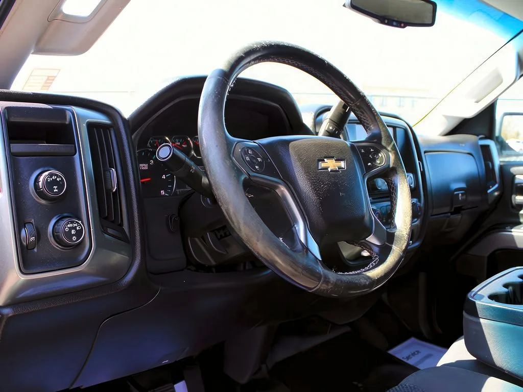 2017 Chevrolet Silverado 2500HD LT - Photo 13