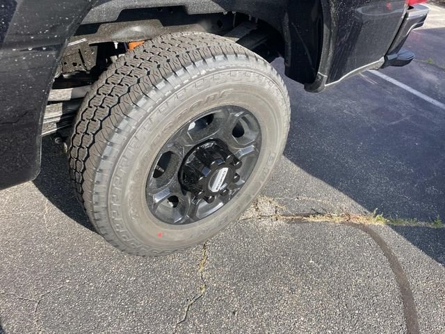 New 2026 Agate Black Metallic Ford F-250® XL image 4