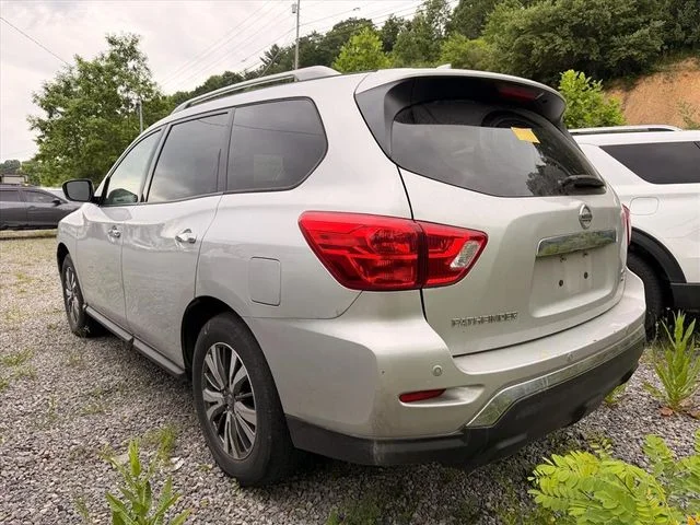 Used 2019 Silver Nissan SV image 8