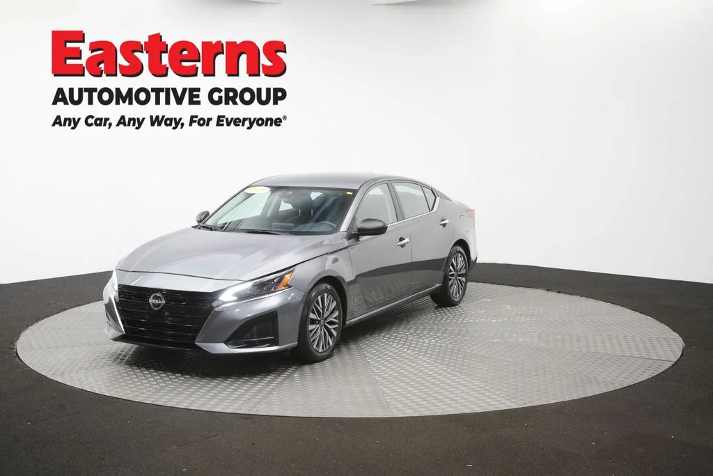 Used 2025 Gray Nissan 2.5 SV image 54