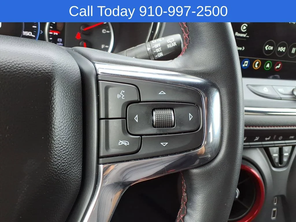 Used 2023 Iridescent Pearl Tricoat Chevrolet RS image 22