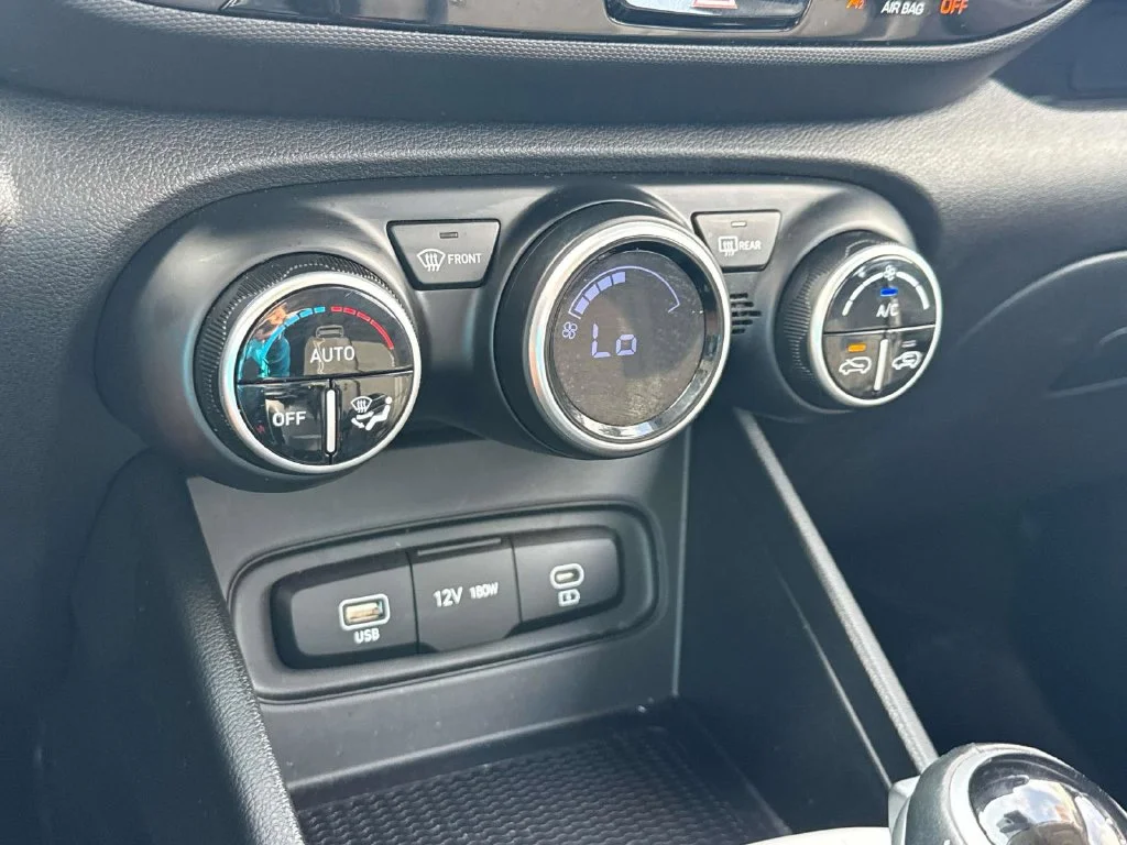 Used 2025 Blue Hyundai SEL image 48