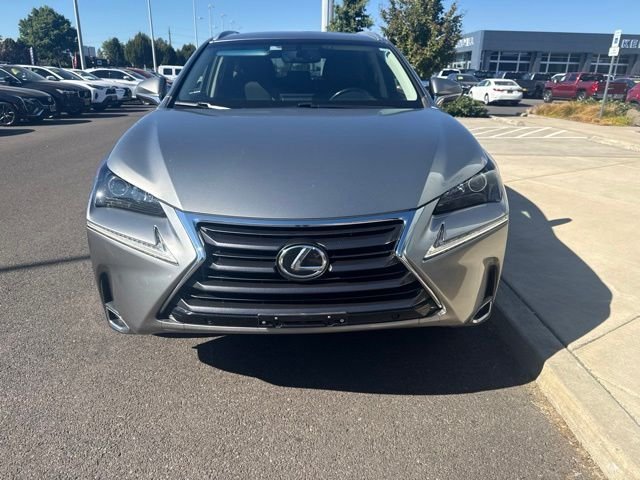 Used 2017 Silver Lexus 200t image 7