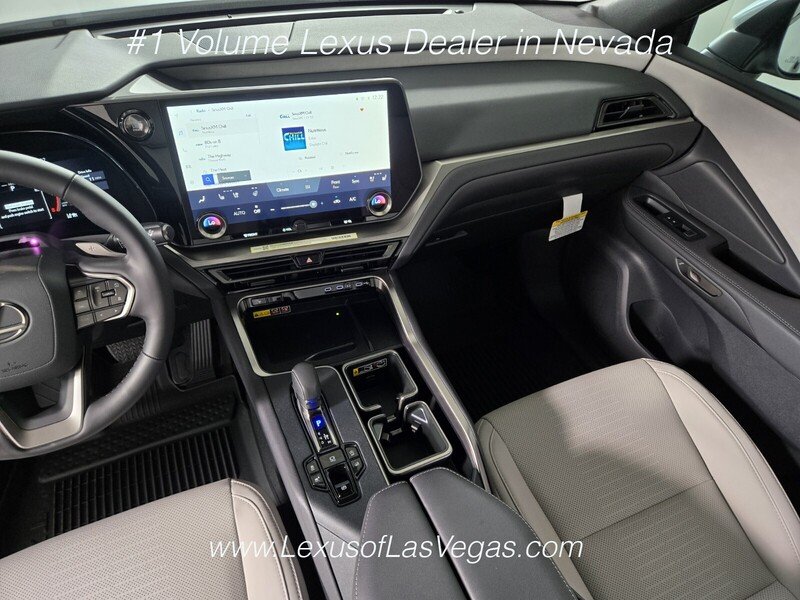 New 2026 Wind Chill Pearl Lexus PREMIUM AWD image 15