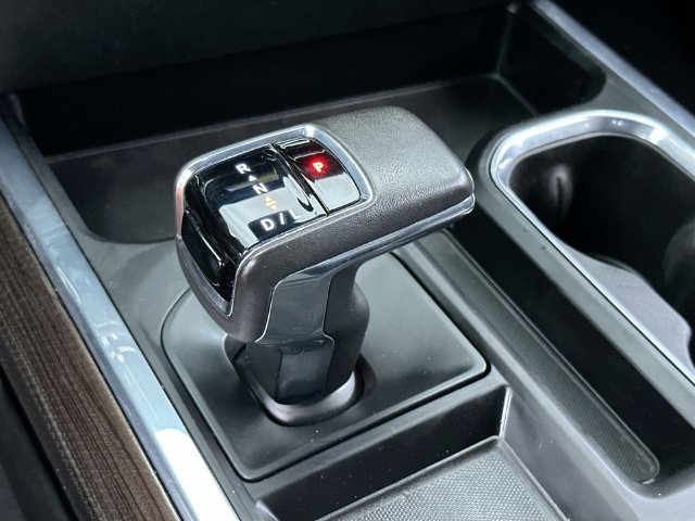 2022 Chevrolet Silverado 1500 LT - Photo 27