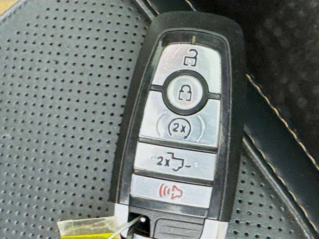 2023 Ford F-150 Platinum - Photo 39