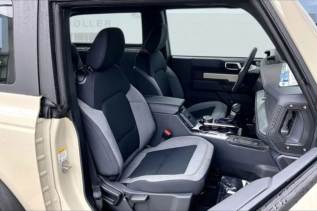 New 2025 Beige Ford Base image 11