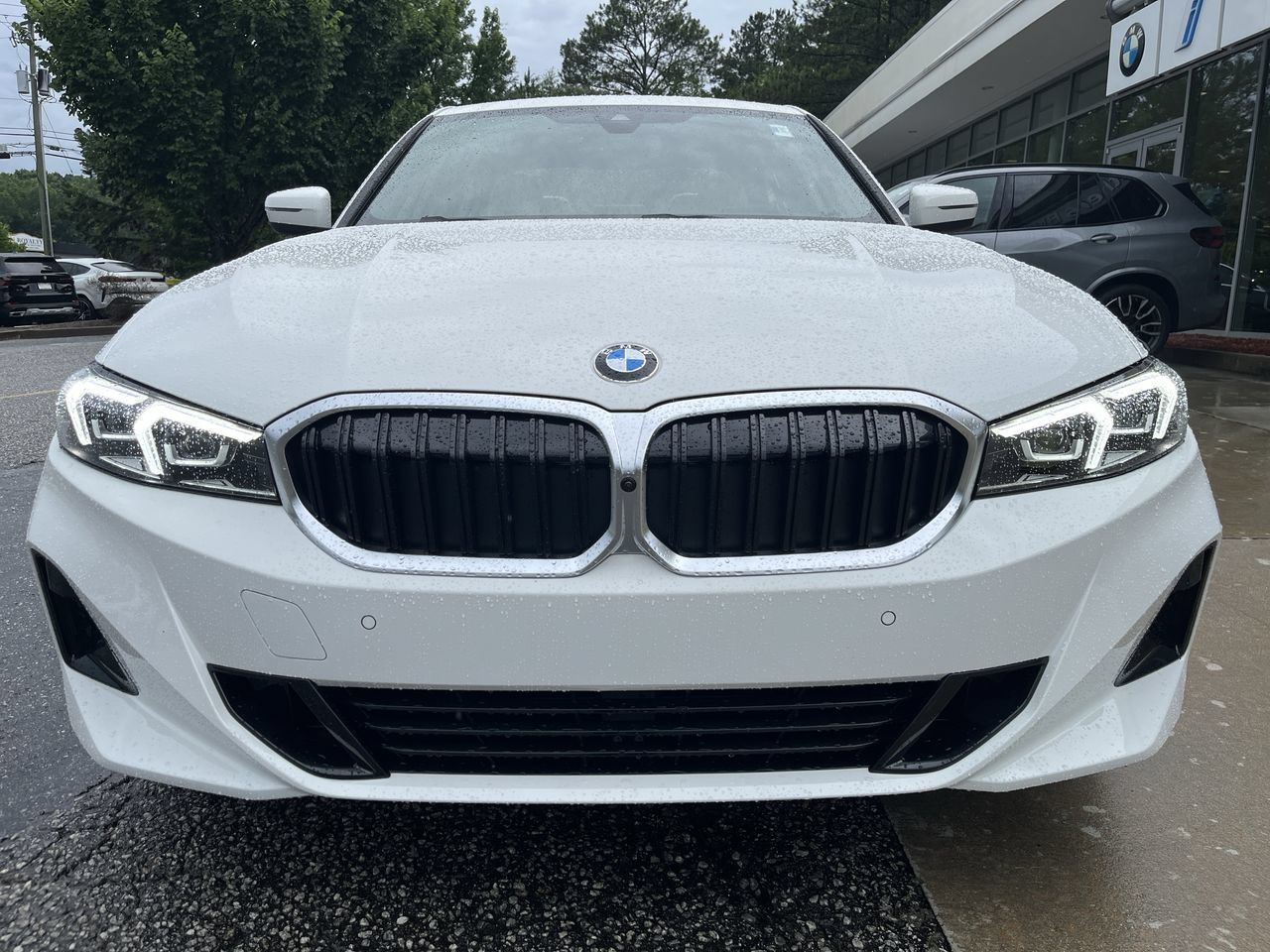 Used 2026 Alpine White BMW 330i image 10
