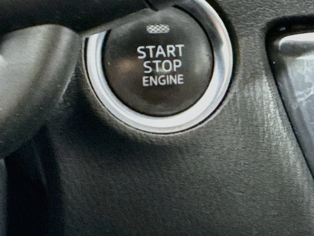 Used 2015 Blue Mazda i Touring image 18