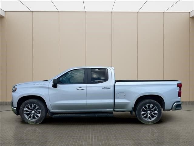 Used 2020 Silver Chevrolet LT image 8