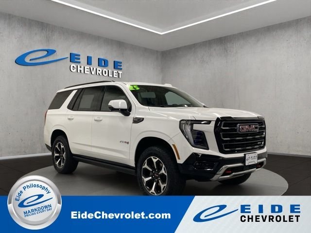 2025 GMC Yukon AT4 4X4's photo