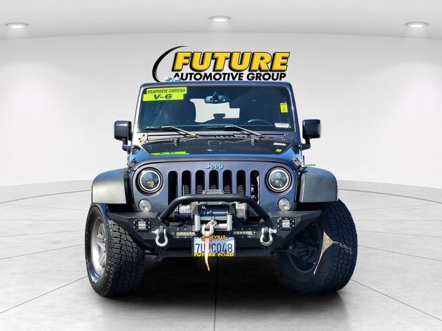 Used 2016 Gray Jeep Unlimited Sport image 2