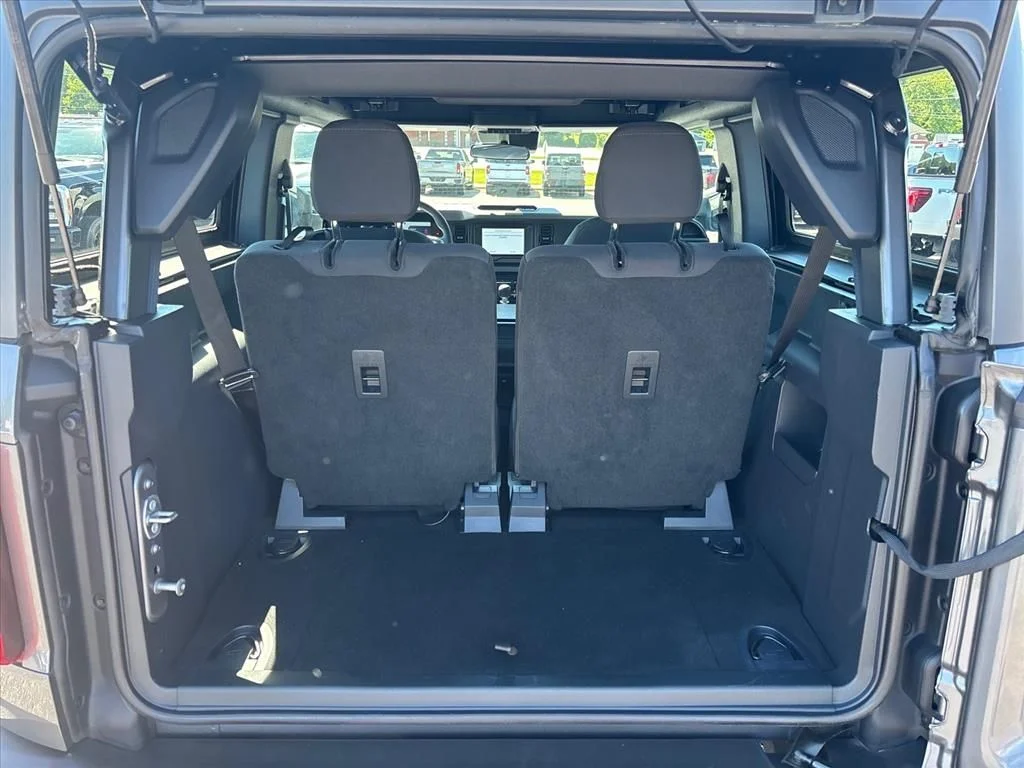 2021 Ford Bronco Base - Photo 7