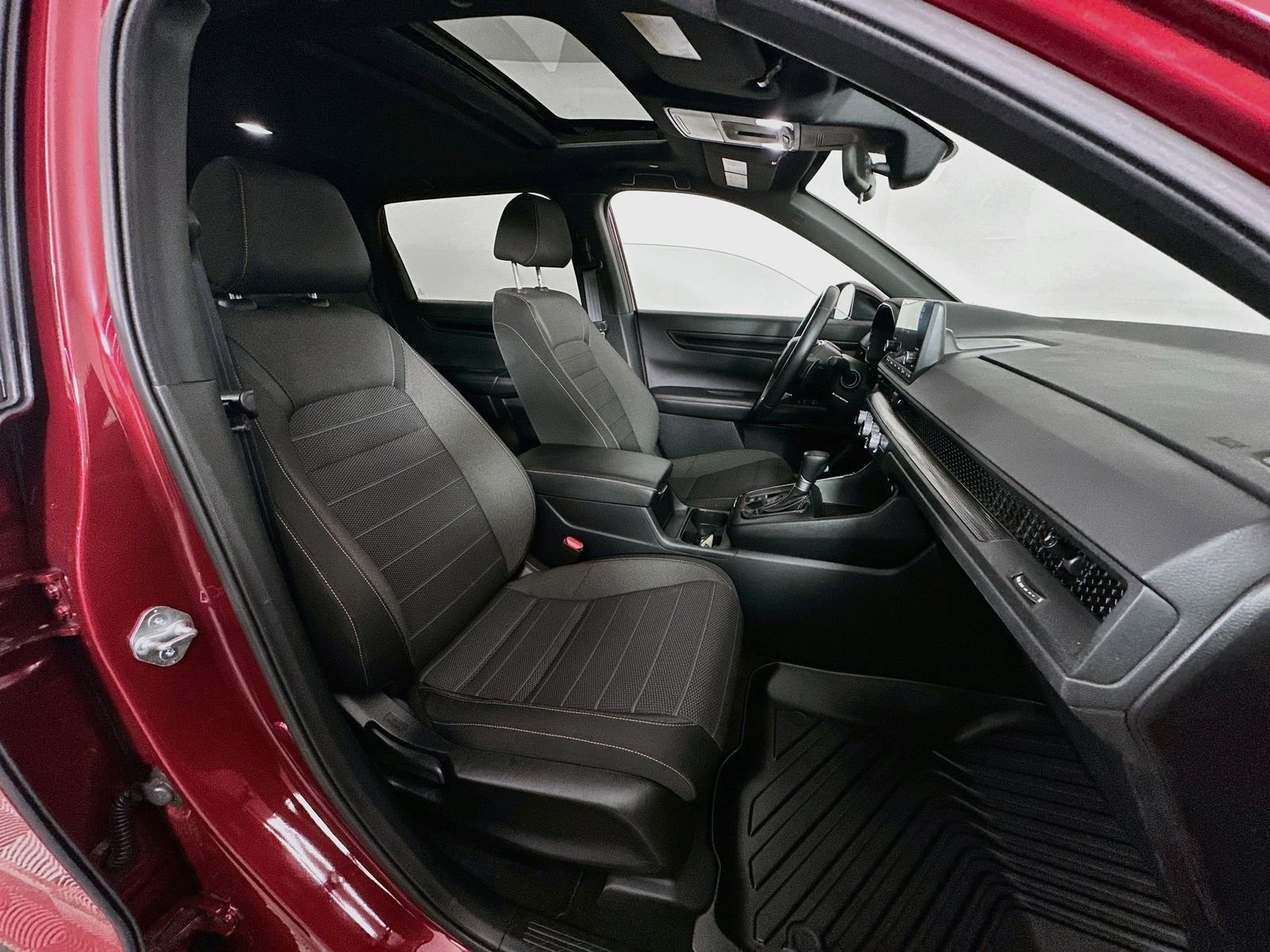 Used 2025 Radiant Red Metallic Honda Sport image 27