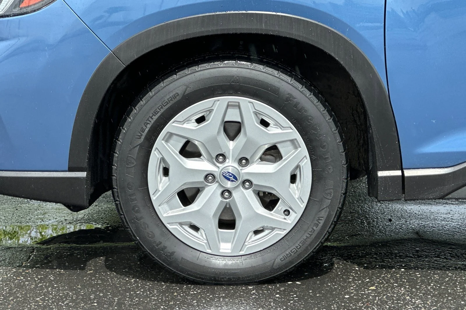 Used 2019 Horizon Blue Pearl Subaru Base image 24