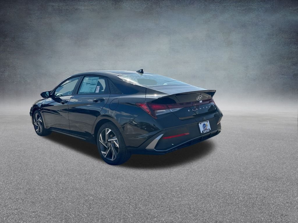 2025 Hyundai Elantra SEL - Photo 30