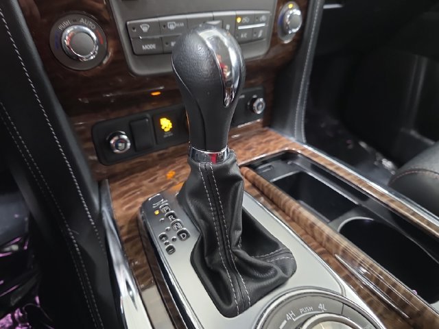 Used 2019 Gray Nissan Platinum image 24