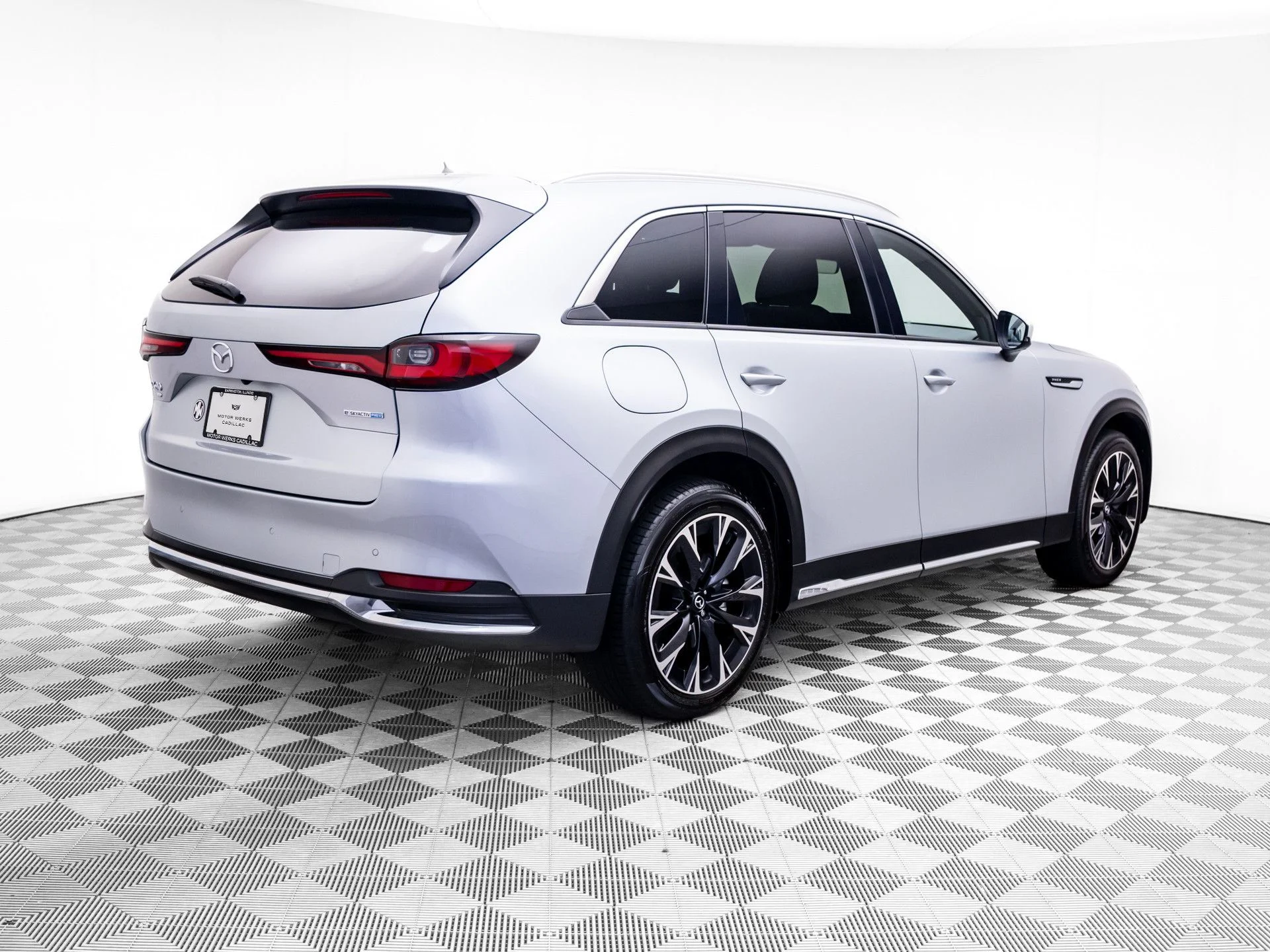 Used 2024 Silver Mazda Premium Plus image 5