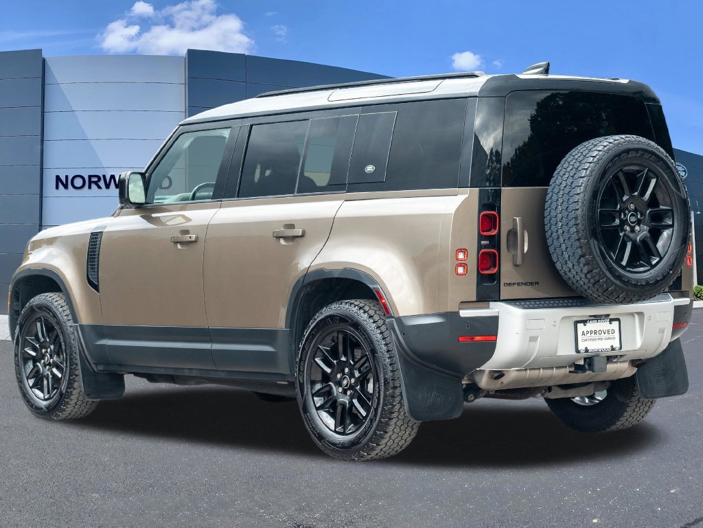 Used 2024 Beige Land Rover S image 6