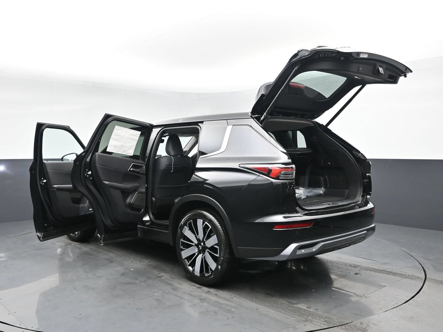 New 2026 Black Diamond Mitsubishi SE 1.5T 2WD image 29