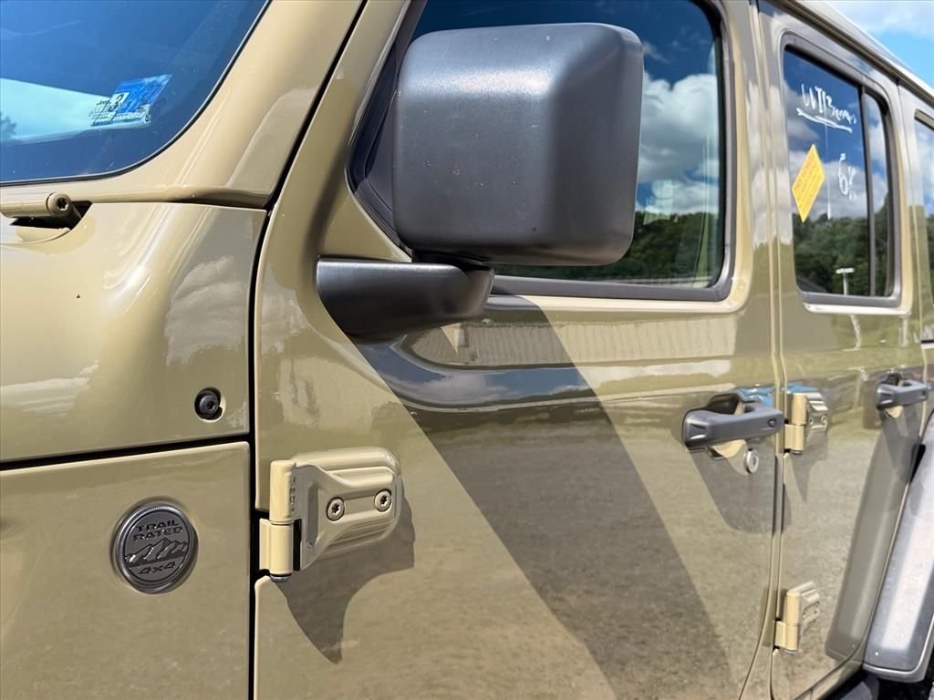 Used 2025 Green Jeep Willys image 10