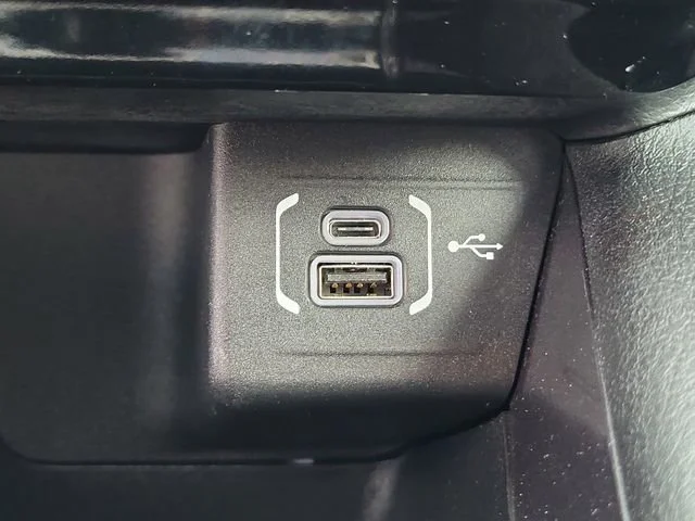 2022 Jeep Compass Latitude - Photo 32