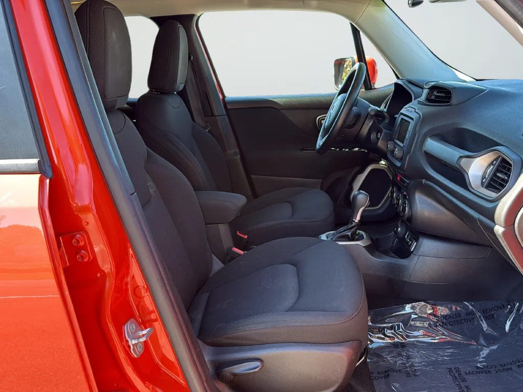 Used 2016 Orange Jeep Latitude image 22