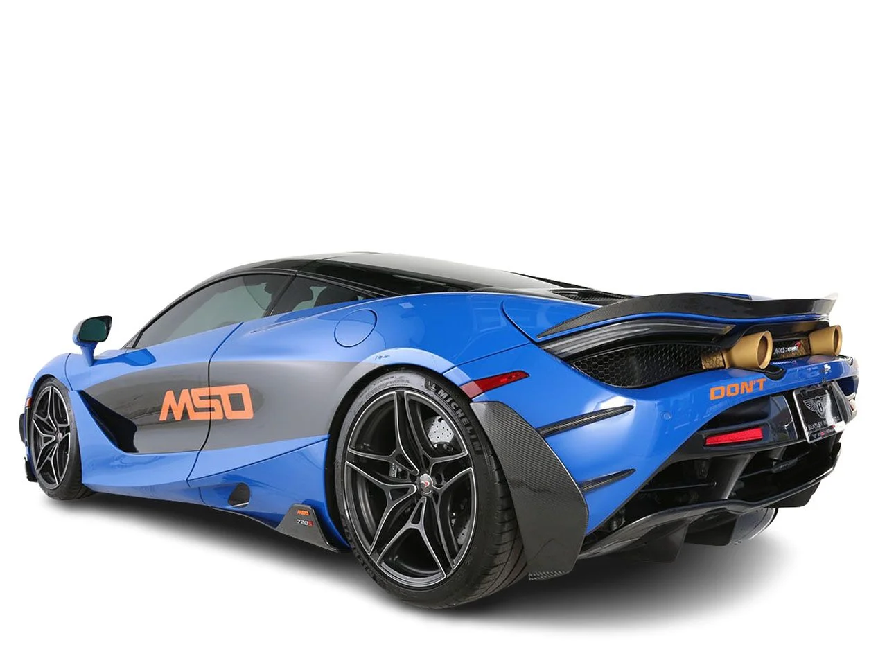 Used 2018 Blue McLaren Performance image 15