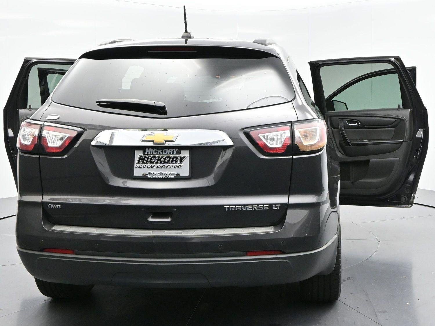Used 2016 Tungsten Metallic Chevrolet LT image 41