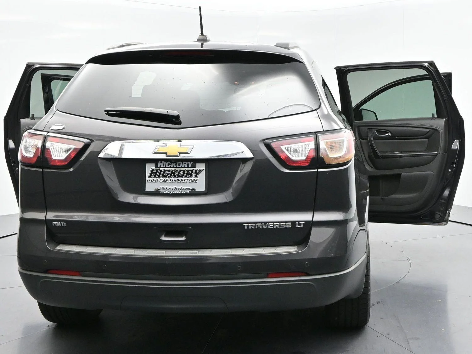 Used 2016 Tungsten Metallic Chevrolet LT image 41