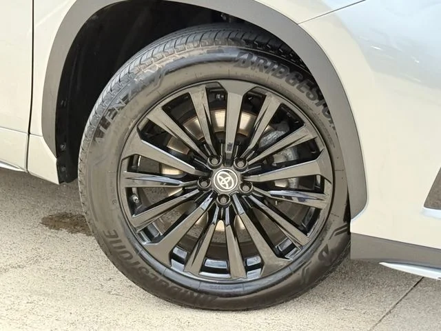 Used 2025 Silver Toyota XSE image 2