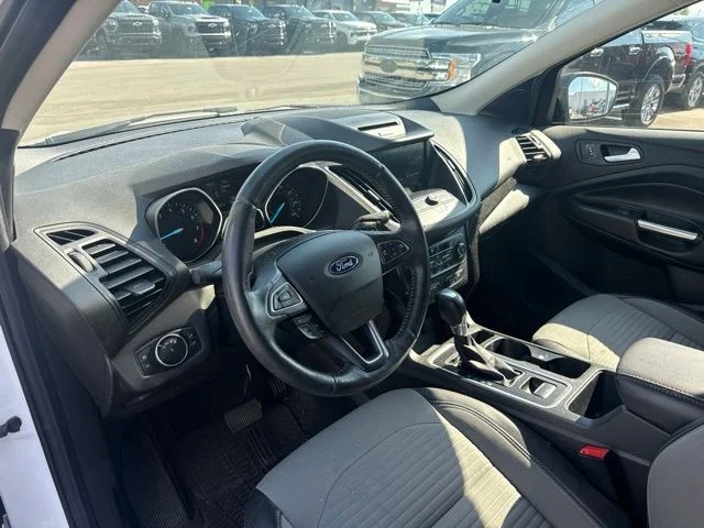 Used 2017 White Ford SE image 11
