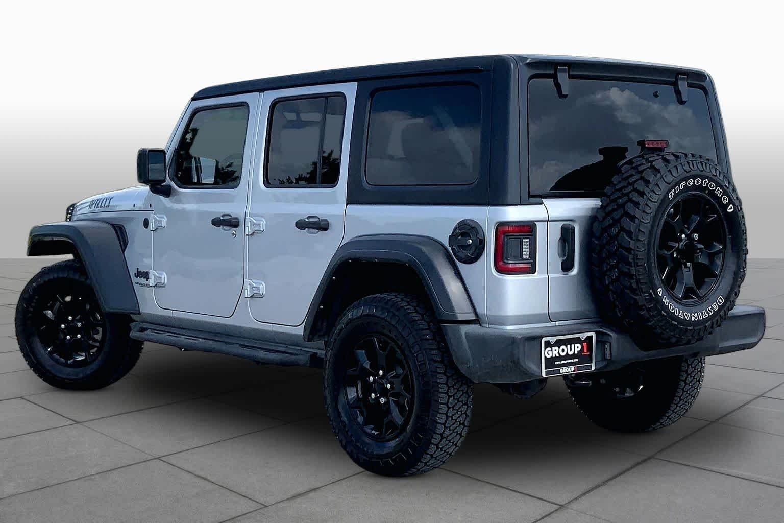 Used 2022 Silver Zynith Clearcoat Jeep Unlimited Willys image 12