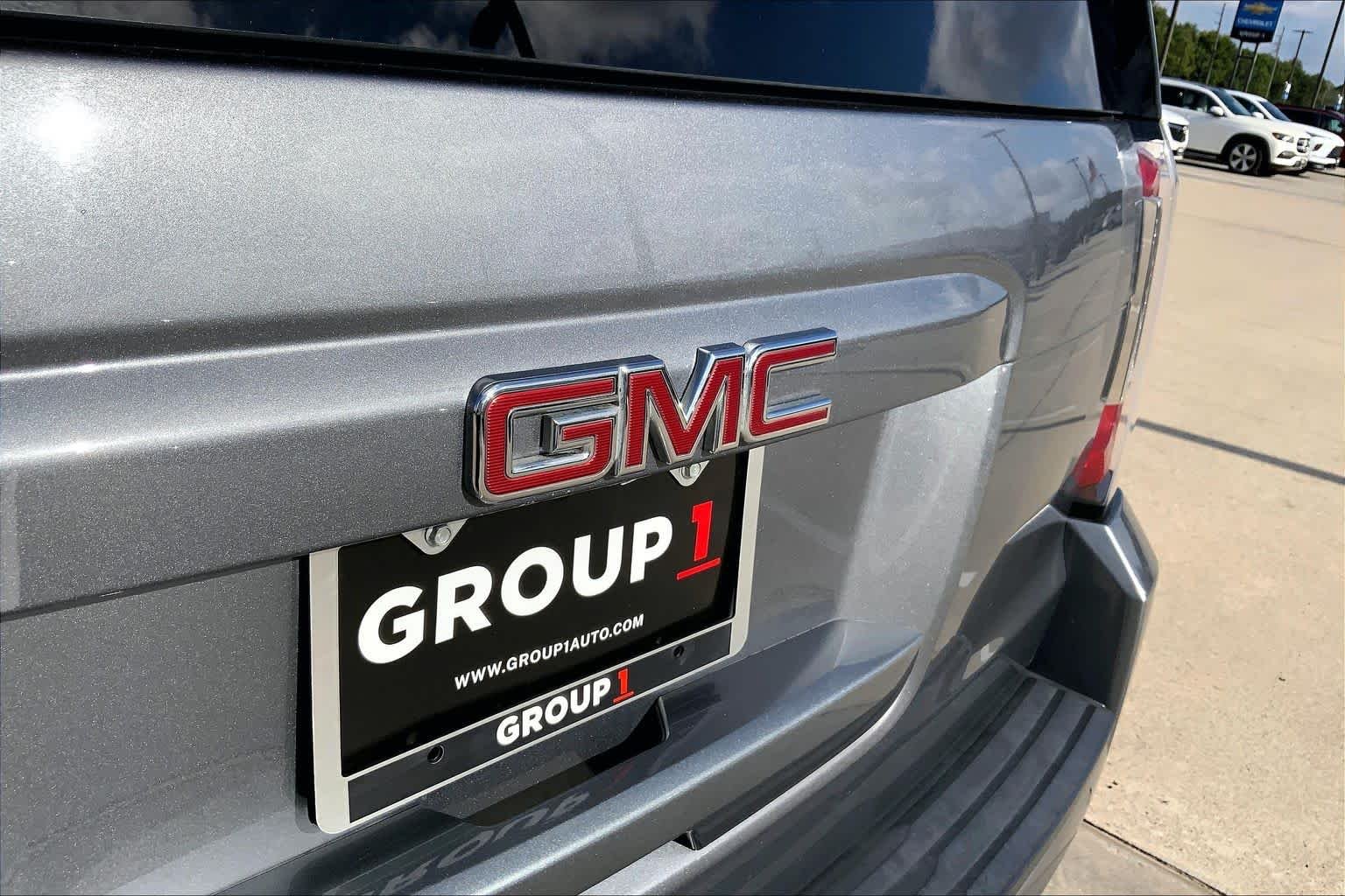 Used 2019 Satin Steel Metallic GMC SLT image 31